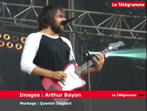 Vieilles Charrues. Les quatre Anglais de The Vaccines