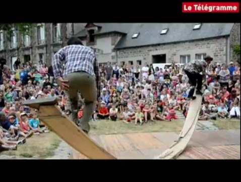 Jeud'his à Guingamp. Acrobaties, pitreries et rires !