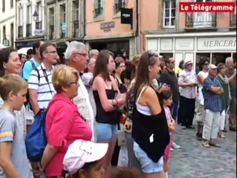 Quimper. Les bagadou animent le festival