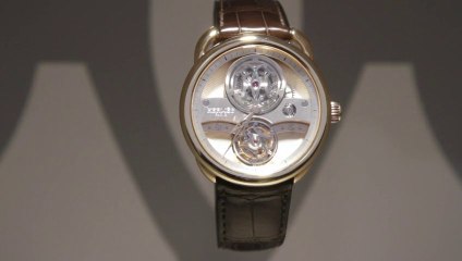 Hermès, 35 ans pour la montre arceau