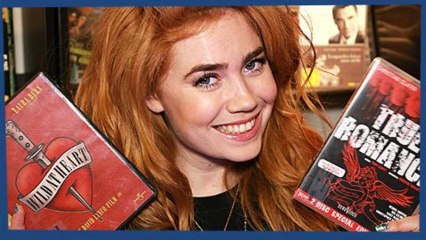 Télécharger la video: Filmcheck mit Palina Rojinski