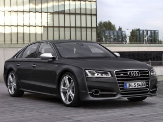 Audi S8 2013 en vidéo
