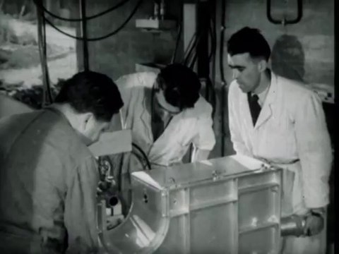 Essais de moteurs-fusées au banc de Palaiseau