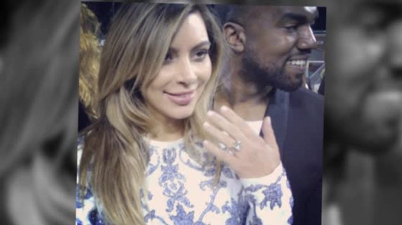 Kim Kardashian zeigt ihren Ring nach der Verlobung mit Kanye West