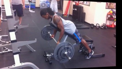 Natural Pro Bodybuilder Julian Brown Heavy Pull Workout