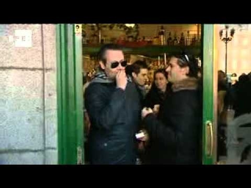 Tough Spanish law bans smoking in bars, restaurants and nightclubs.