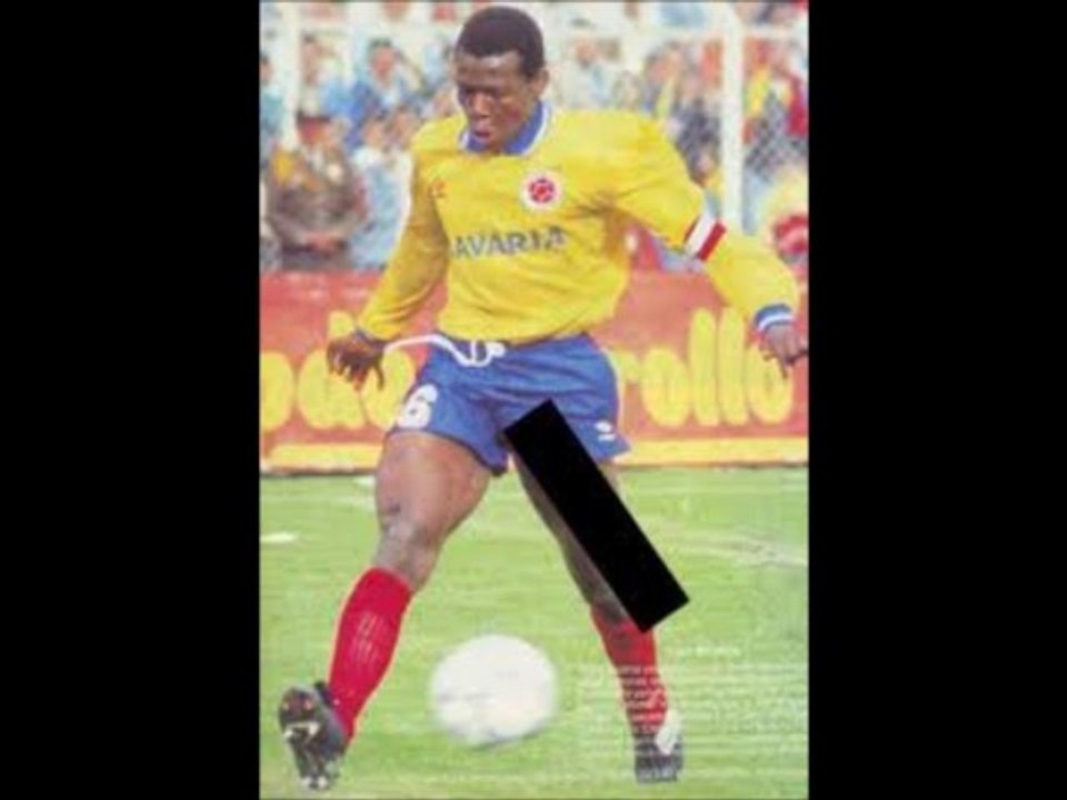 El Tino Asprilla responde a la oferta de la película porno