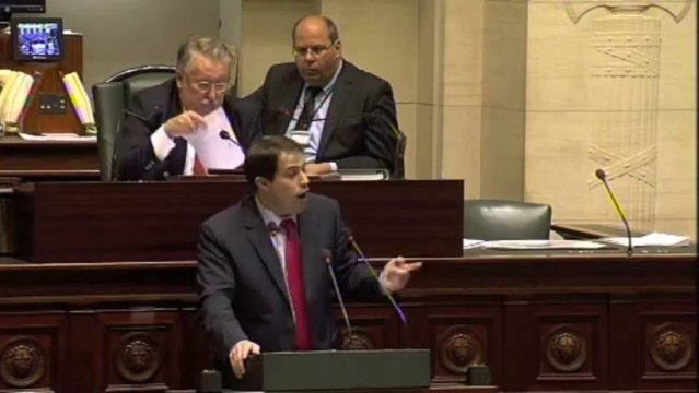 Le député Laurent Louis cite Dieudonné, Alain Soral et Kemi Seba au Parlement belge