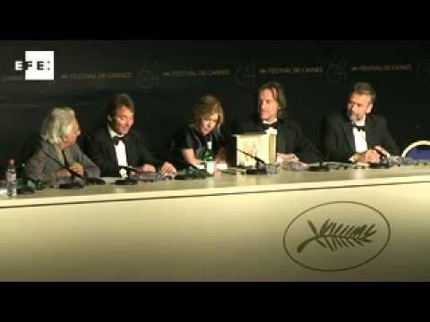 Terrence Malick's 'The Tree of Life' takes Palme d'Or, Dujardin and Dunst best actors at Cannes