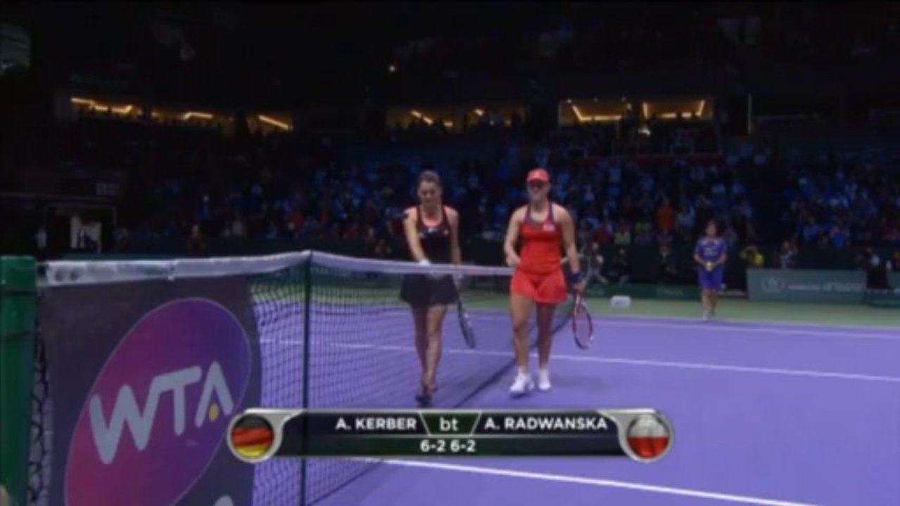 Istanbul: Halbfinale greifbar! Kerber dominiert Radwanska