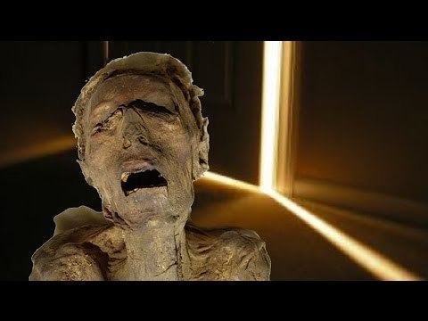 8-year-old perfectly preserved body found in France apartment