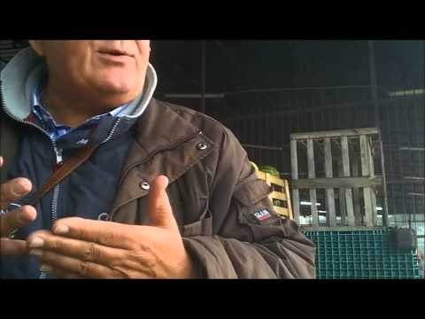 Aversa (CE) - Mercato ortofrutticolo, Lama: Gli operatori limoni da spremere (24.10.13)