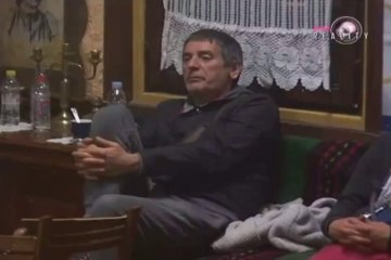 Farma 5 - Lepi Mica  "scenarista" svadbe ...