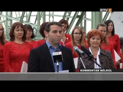 Kommentár Nélkül Közösen emlékeztek a híd ujjáépítésére 2013.10.24