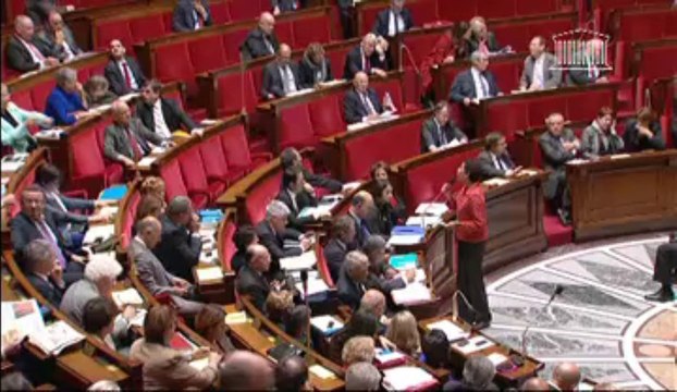 [ARCHIVE] Vie lycéenne : réponse de George Pau-Langevin à la députée Anne-Lise Dufour-Tonini lors des questions au Gouvernement à l'Assemblée nationale, le 16 octobre 2013