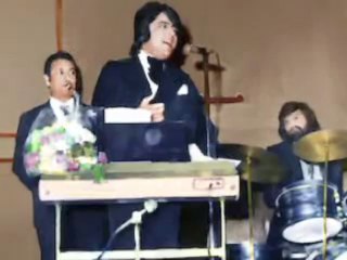 AHMAD ZAHIR   Majlesi   Chi Khowahi Goft rooz e (  AFGSHAHRUKH )