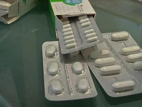 Antibiotiques vendus à l'unité: qu'est-ce que ça va changer? - 25/10