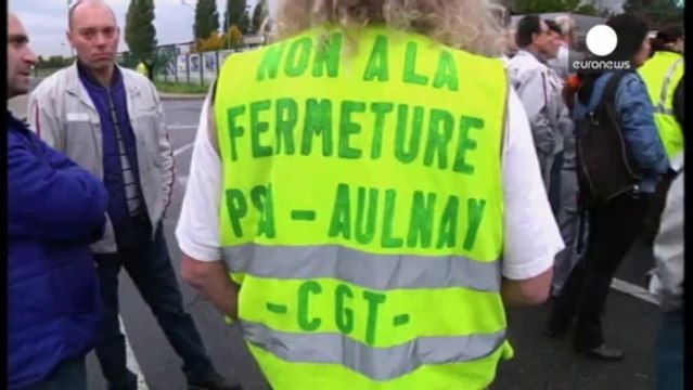 Peugeot-Citroën, la storica fabbrica di Aulnay chiude...