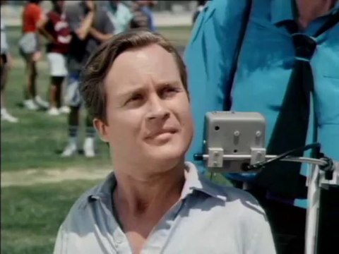 Les routes du paradis(Ep050-Un amour particulier Partie 1)