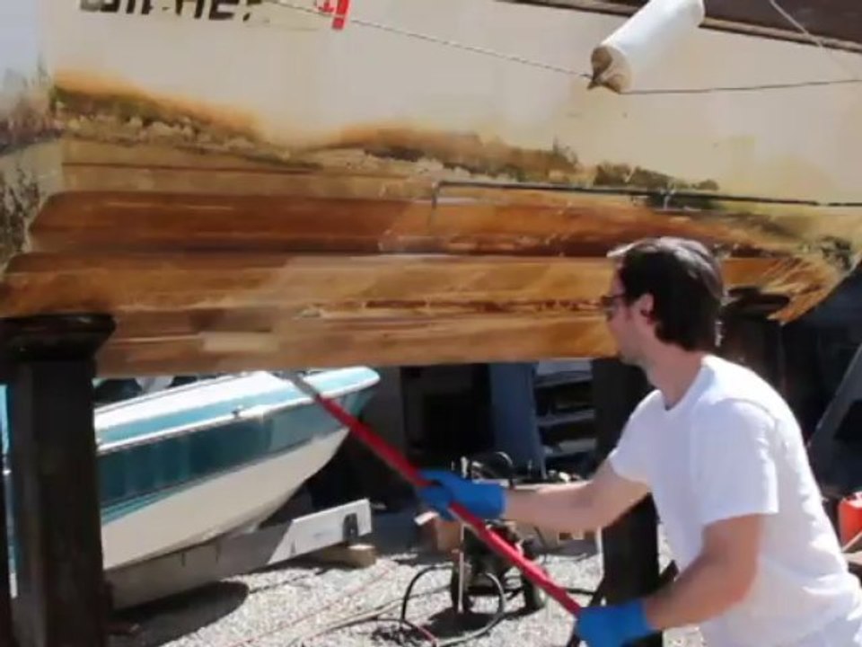How to Remove Algae & Stains from Fiberglass Boats video Dailymotion