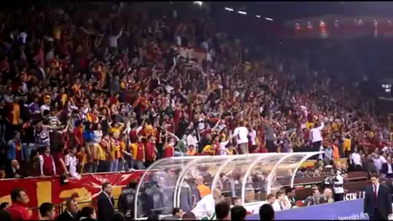 Galatasaray-Olimpija 14 Aralık 2011 | Sen Varya Sen..