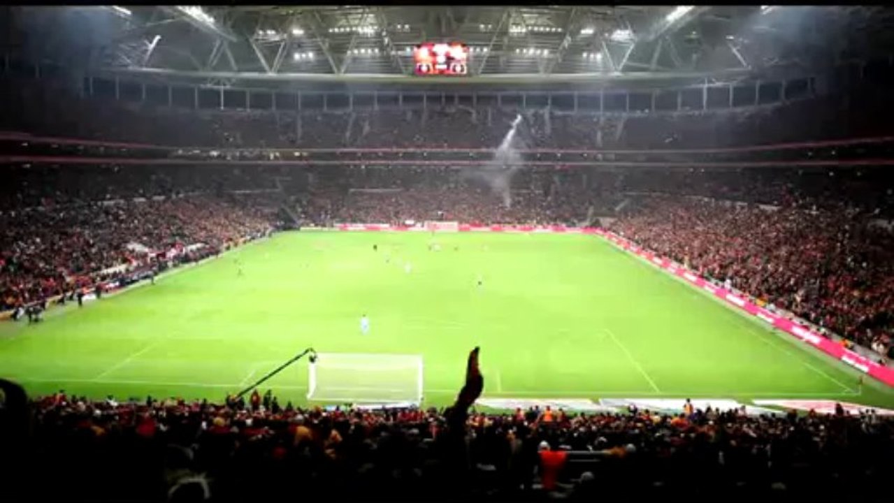 Galatasaray Fenerbahçe 7 aralık 2011 | Üçlü