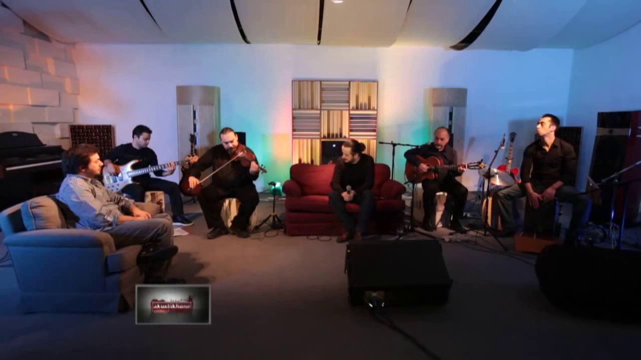 Güvenç Dağüstün - Kimse Bilmez / #Akustikhane ‪#‎GarajKonserleri‬