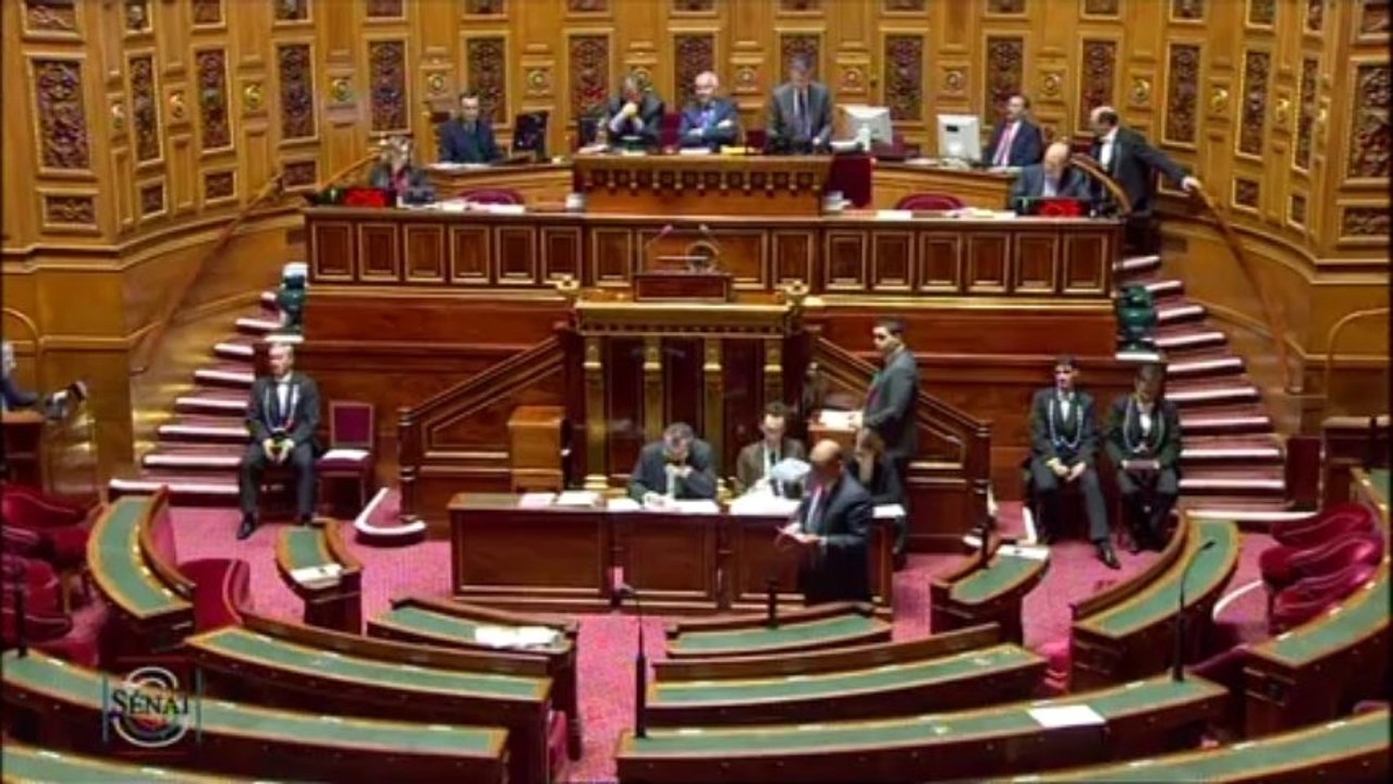 Conditions d'attribution de la croix du combattant volontaire : "Les  engagés volontaires venant directement de la société civile méritent notre reconnaissance !"