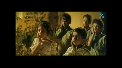 Coimbatore Mappillai || Sangavi hugs and kissing scene || Vijay & Sanghavi