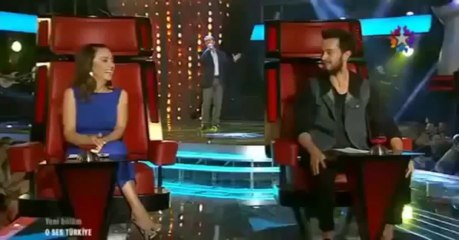 O SES TÜRKİYE ESRA - ÜMİT - TÜM JÜRİLERİ DÖNDÜRDÜ ( HD KALITE - 22 Ekim 2013)