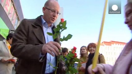 La República Checa vota por su tercer Gobierno en lo...