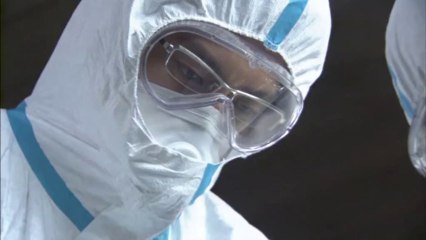 Japanese TV Drama  Zyui Doritoru Japanese Acresses  Inoue MaoWith GreenRubber Gloves1avi