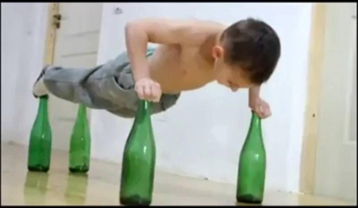 Amazing Kid - Push Ups On Glass Bottles