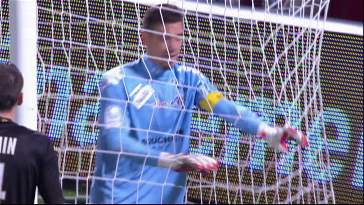 FC Metz (FCM) - Angers SCO (SCO) Le résumé du match (12ème journée) - 2013/2014