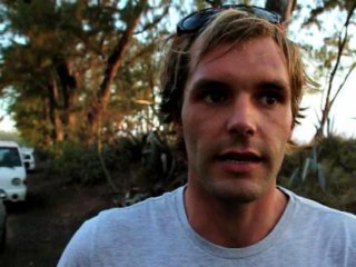 Attaque d'un requin à La Réunion: "les secours sont arrivés très rapidement", raconte un témoin - 26/10