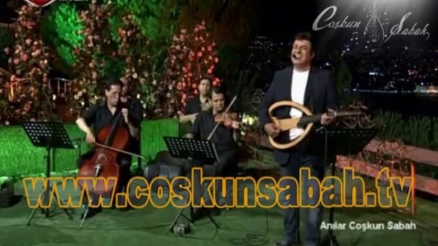 Coşkun Sabah - Bir Pazar Günü - Kapın Her Çalındıkça