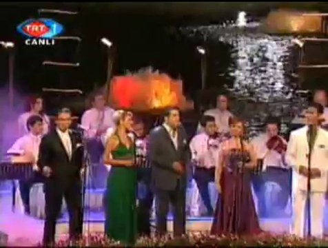 TRT AKŞAM SEFASI KORO-Hani O Bırakıp Giderken Seni (Veda Bûsesi)