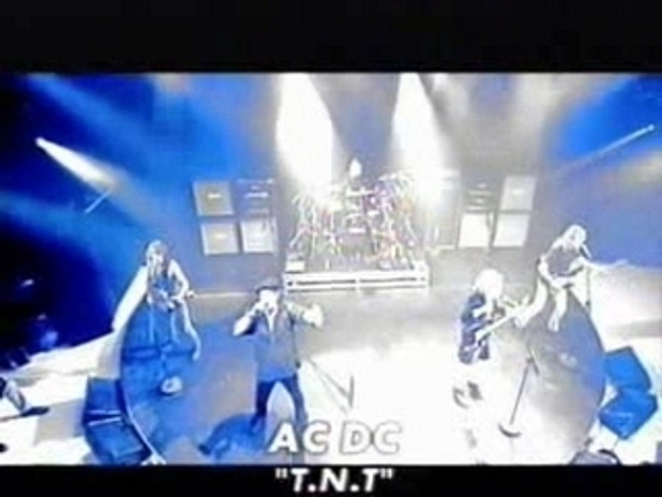 AC DC - TNT (Brian Johnson)