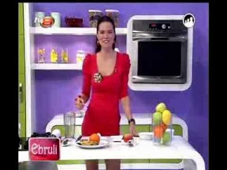 gözaltı morluklarına bitkisel maske-göz altı morlukları için doğal bakım maskesi