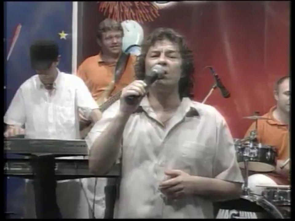 ZIKA ZLATIC  ZIXI UZIVO - Pitao sam prolaznike