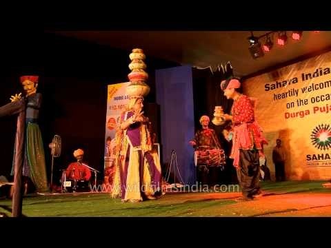 Balancing Queen! Woman dancing with 5 earthen pots on her head - Durga Puja Celebrations in CR park