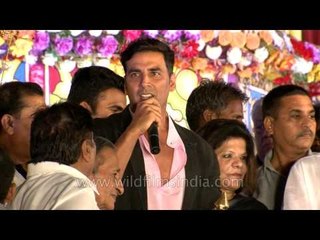 Bollywood star Akshay Kumar at India's biggest Ramlila