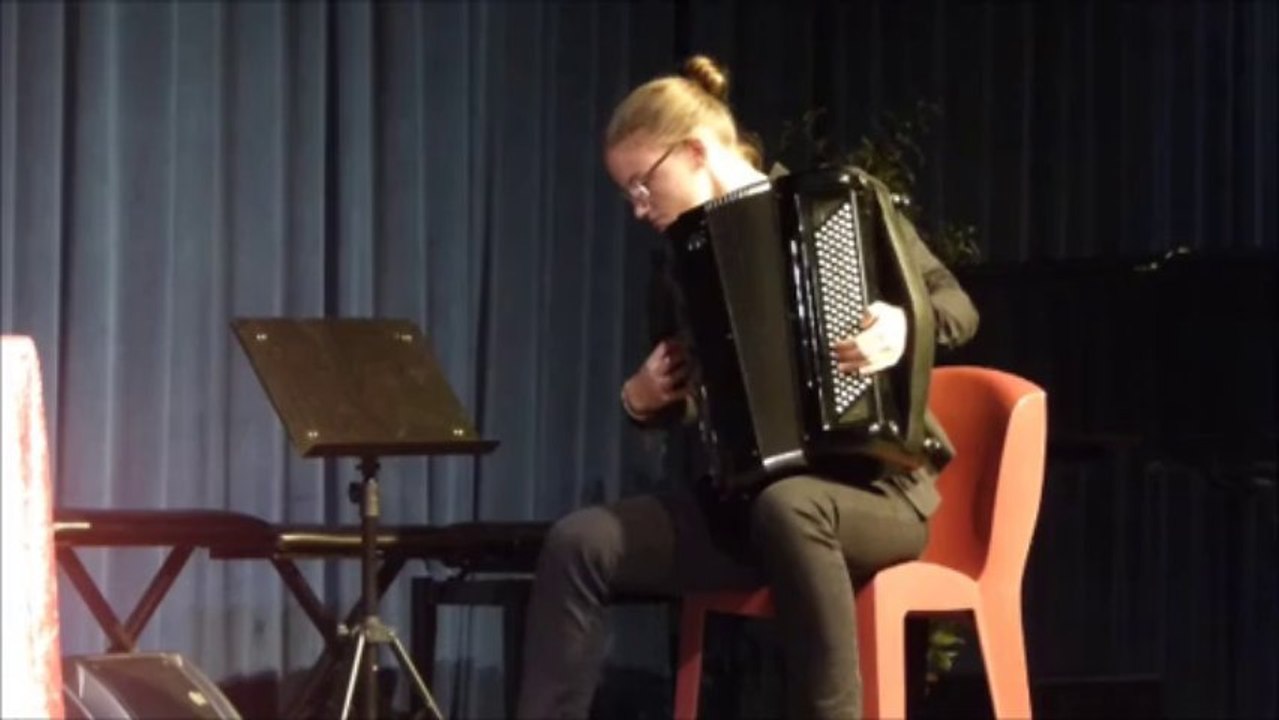 "Embouteillage" d'A.Astier - Lucile Buoro - Concours EMA 2013 - Catégorie Supérieur 2