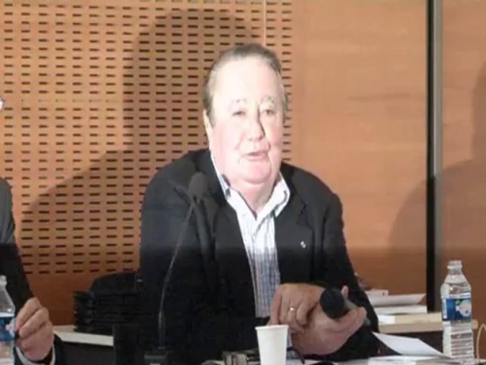 Colloque Jacques-Amyot à Auxerre : discours d'ouverture d'André Villiers et Jean-Pierre Soisson