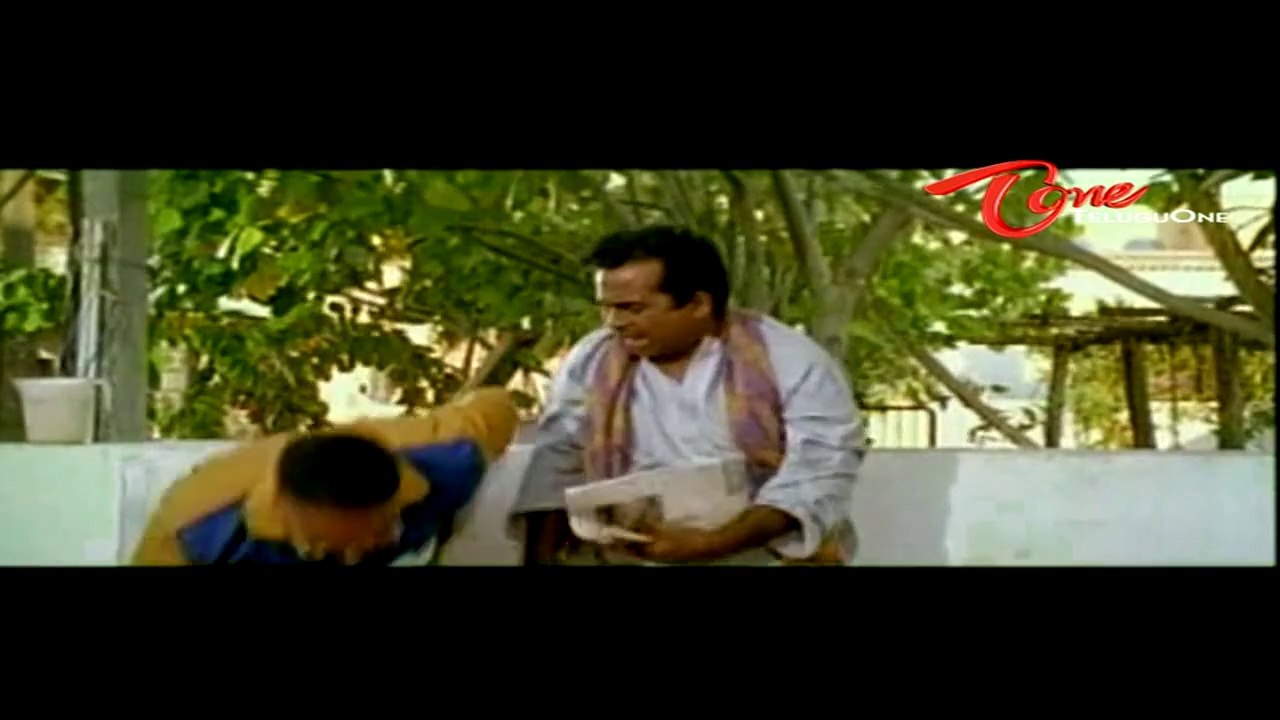 Hilarious Scene Between Brahmanandam & His Student