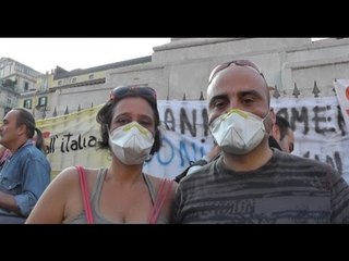 Napoli - Terra dei Fuochi, in migliaia invadono il centro storico (26.10.13)