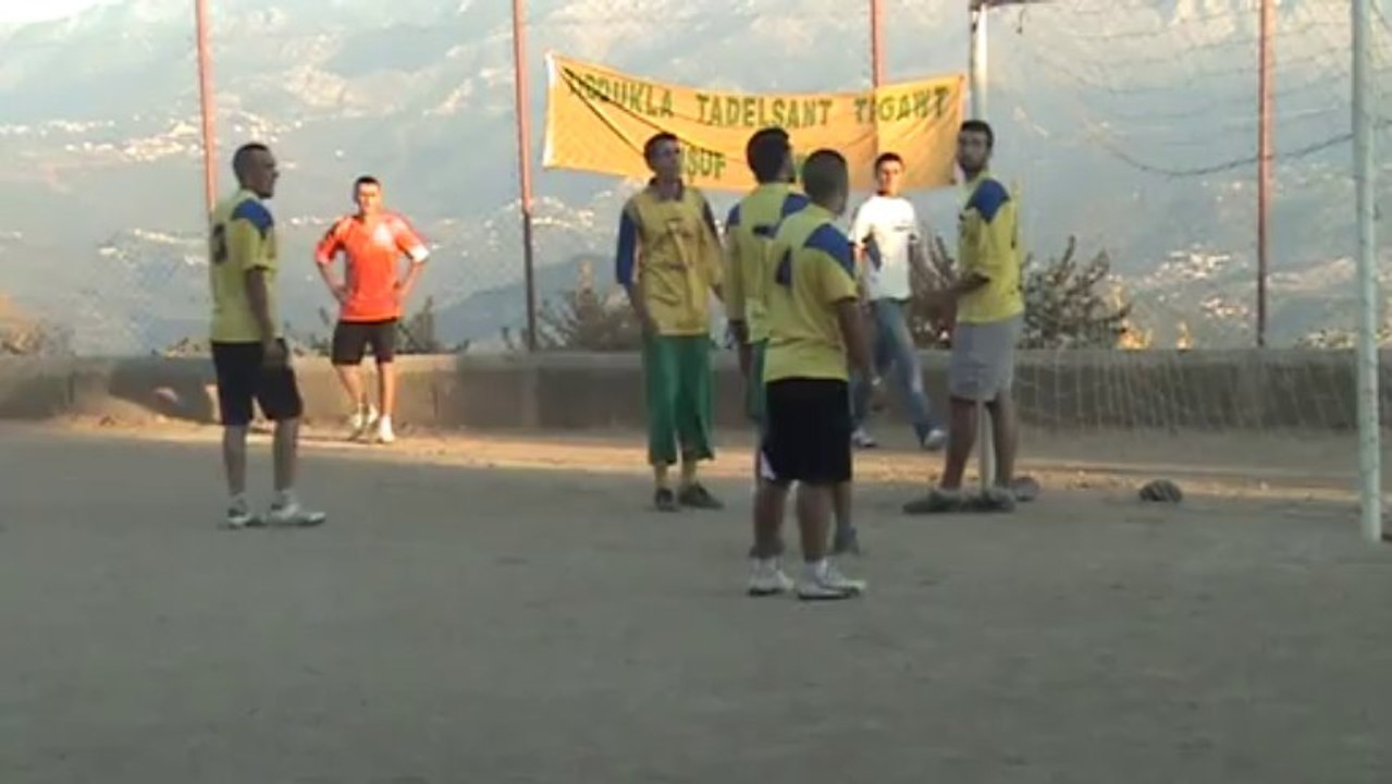 EXTRAIT TOURNOI PART 2 2013