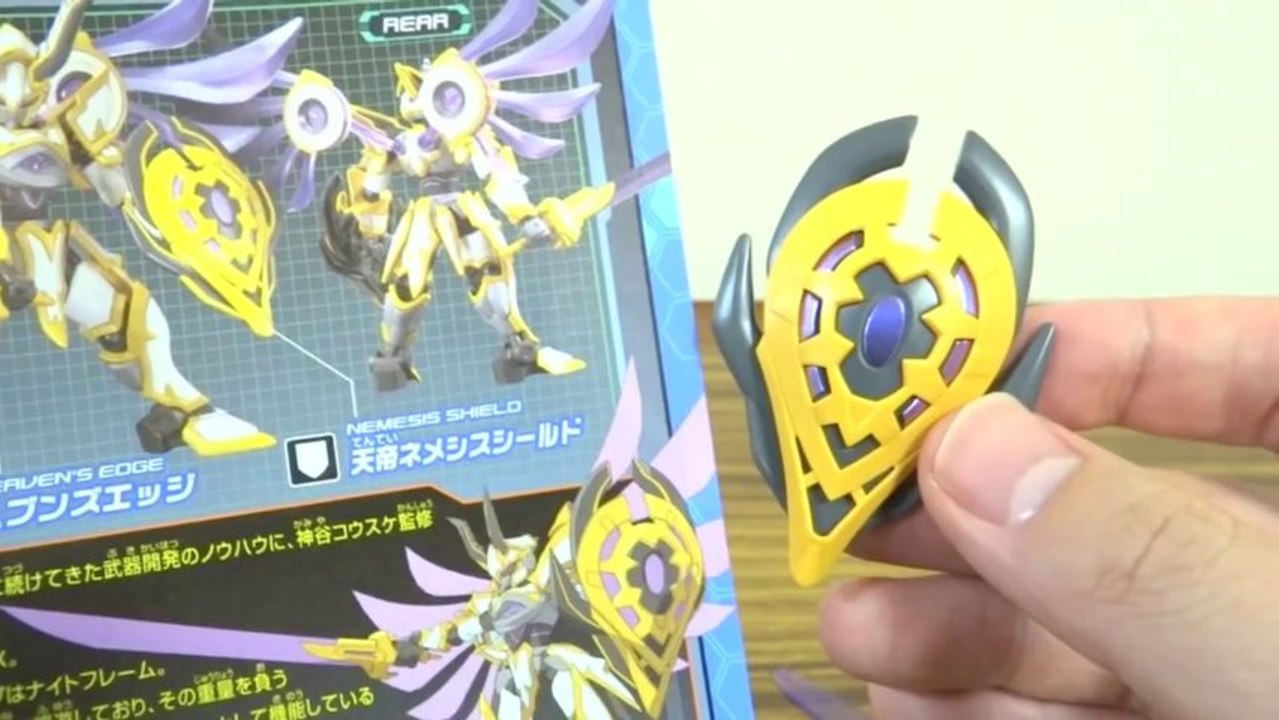 LBX 014 ルシファー 組み立て レビュー ダンボール戦機ウォーズ プラモデル