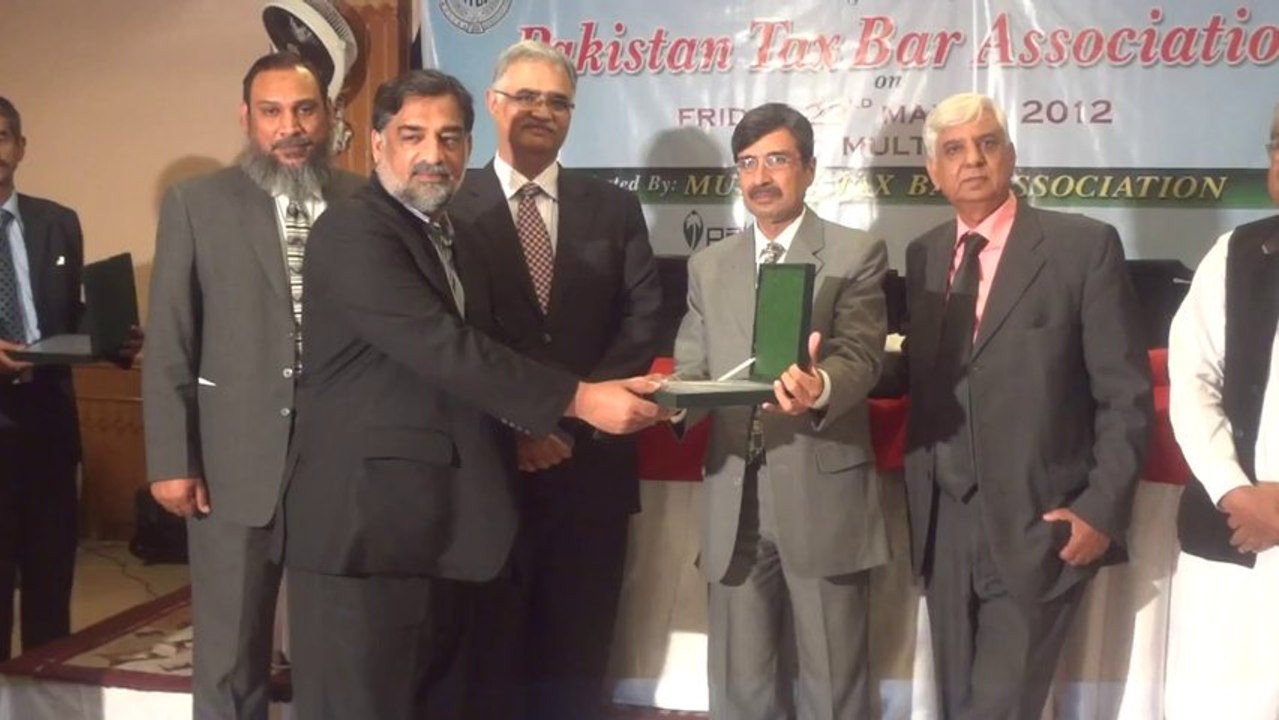 Shield distribution at Pre Budget Seminar 23 March 2012