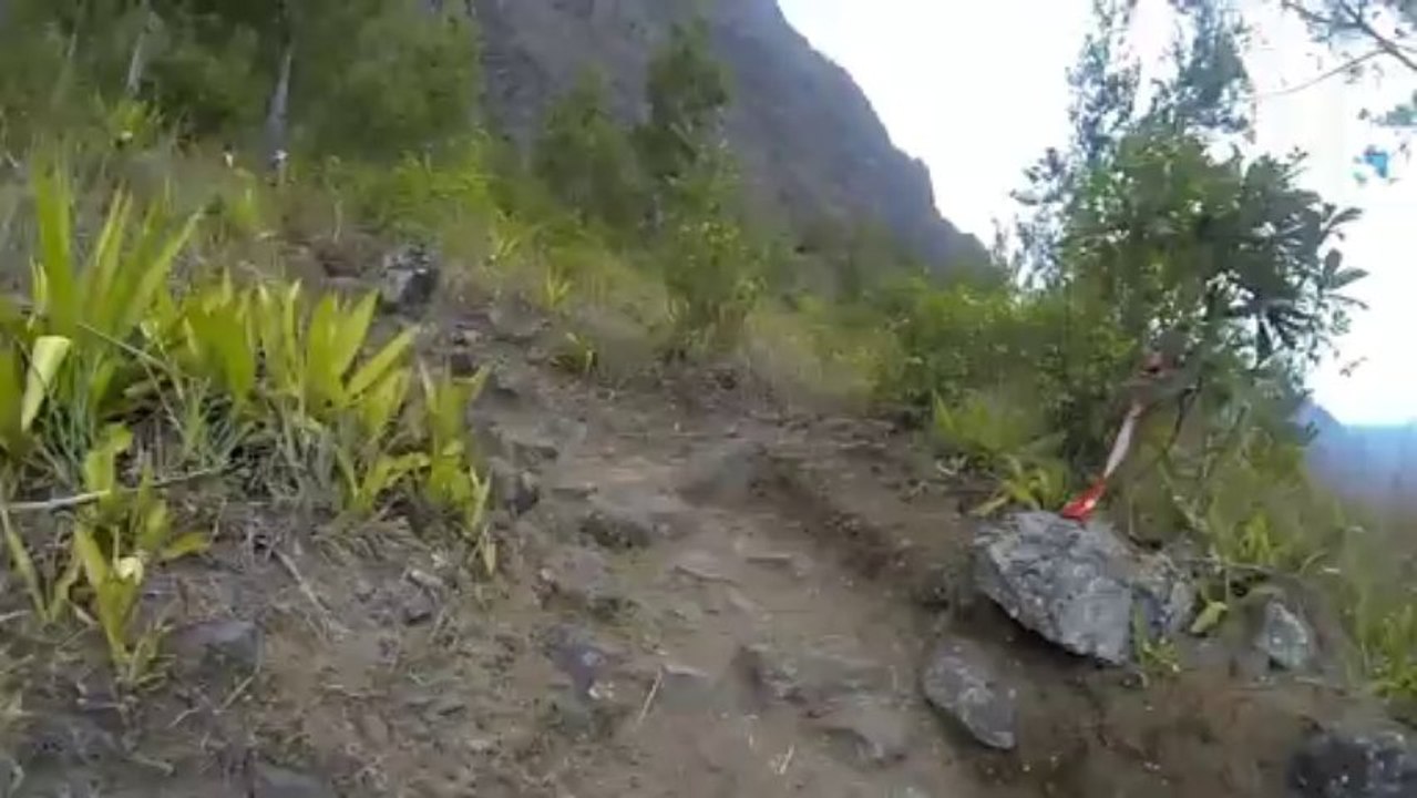 GRAND RAID DE LA REUNION 2013 - RadioLemur4 - Montée MAIDO